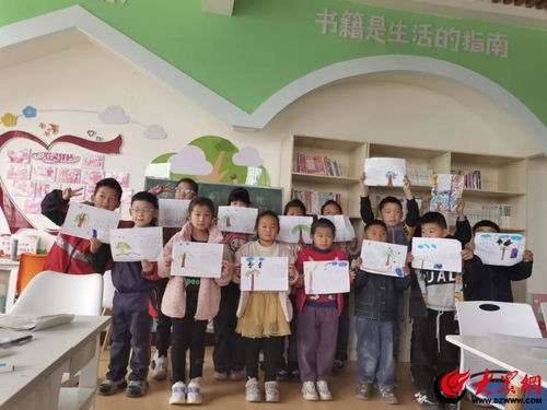 墨香浸潤?quán)l(xiāng)土，交流點(diǎn)亮文化——沂水縣楊莊鎮(zhèn)文化站開展硬筆書法教學(xué)與文化交流活動(dòng)